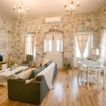 Kelly's Traditional House Of Casa de Férias *