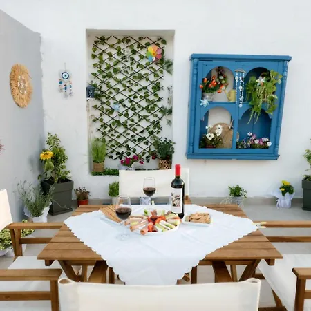 Kelly's Traditional House Of Casa de Férias Kálymnos