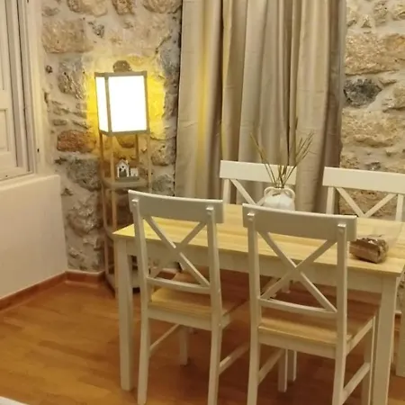 Kelly's Traditional House Of Casa de Férias Kálymnos