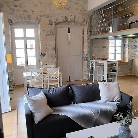 Kelly's Traditional House Of * Kálymnos