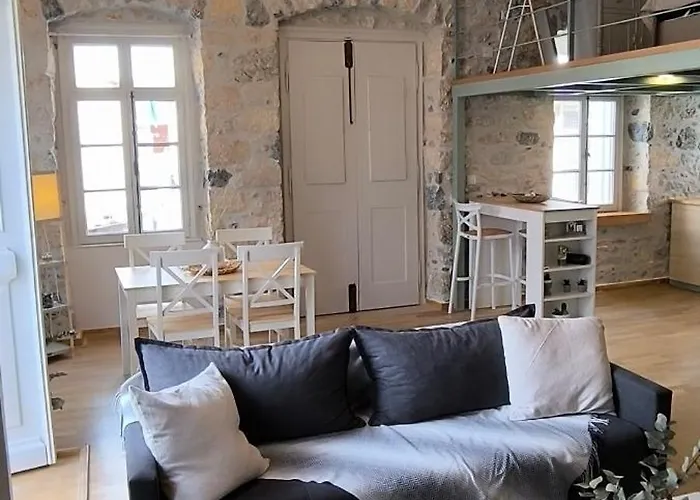 Kelly's Traditional House Of * Kálymnos